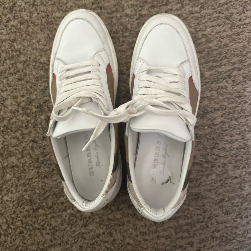Burberry white sneakers
